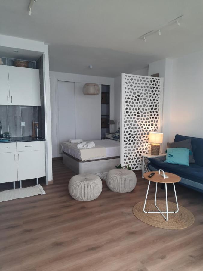 Fuengirola Apartment Carvajal Front Line Primera Linea エクステリア 写真